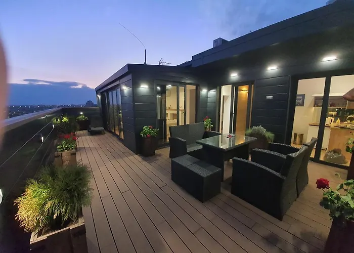 Penthouse Lux