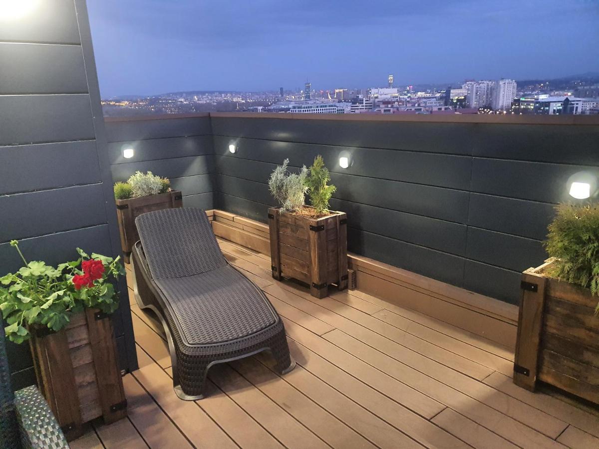 Penthouse Lux